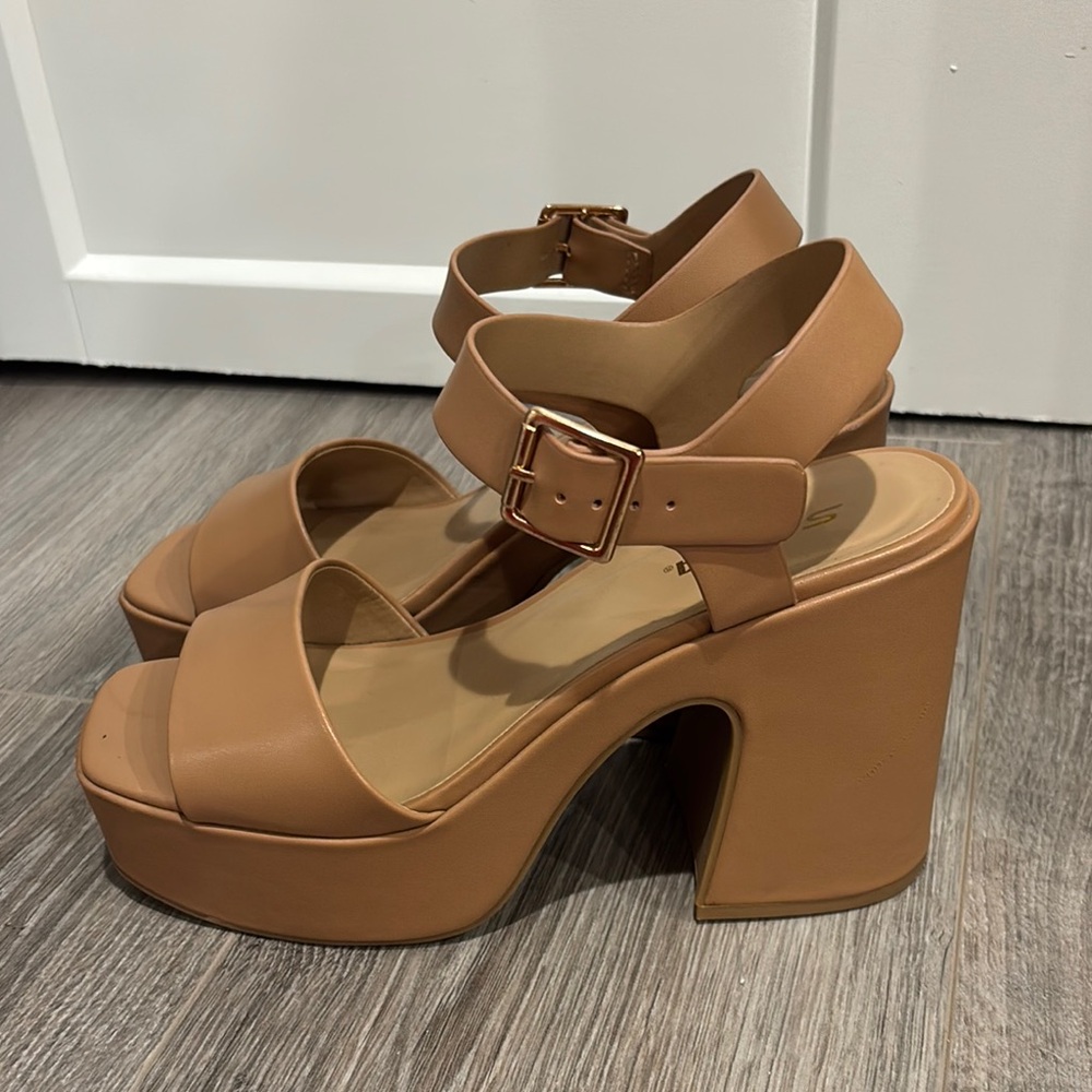 Soda Tan Heels with Chunky Platform
